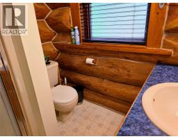 13579 Mountain Shores Road, Boswell, BC V0B1A4 Photo 14