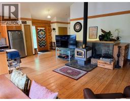 Kitchen - 13579 Mountain Shores Road, Boswell, BC V0B1A4 Photo 9