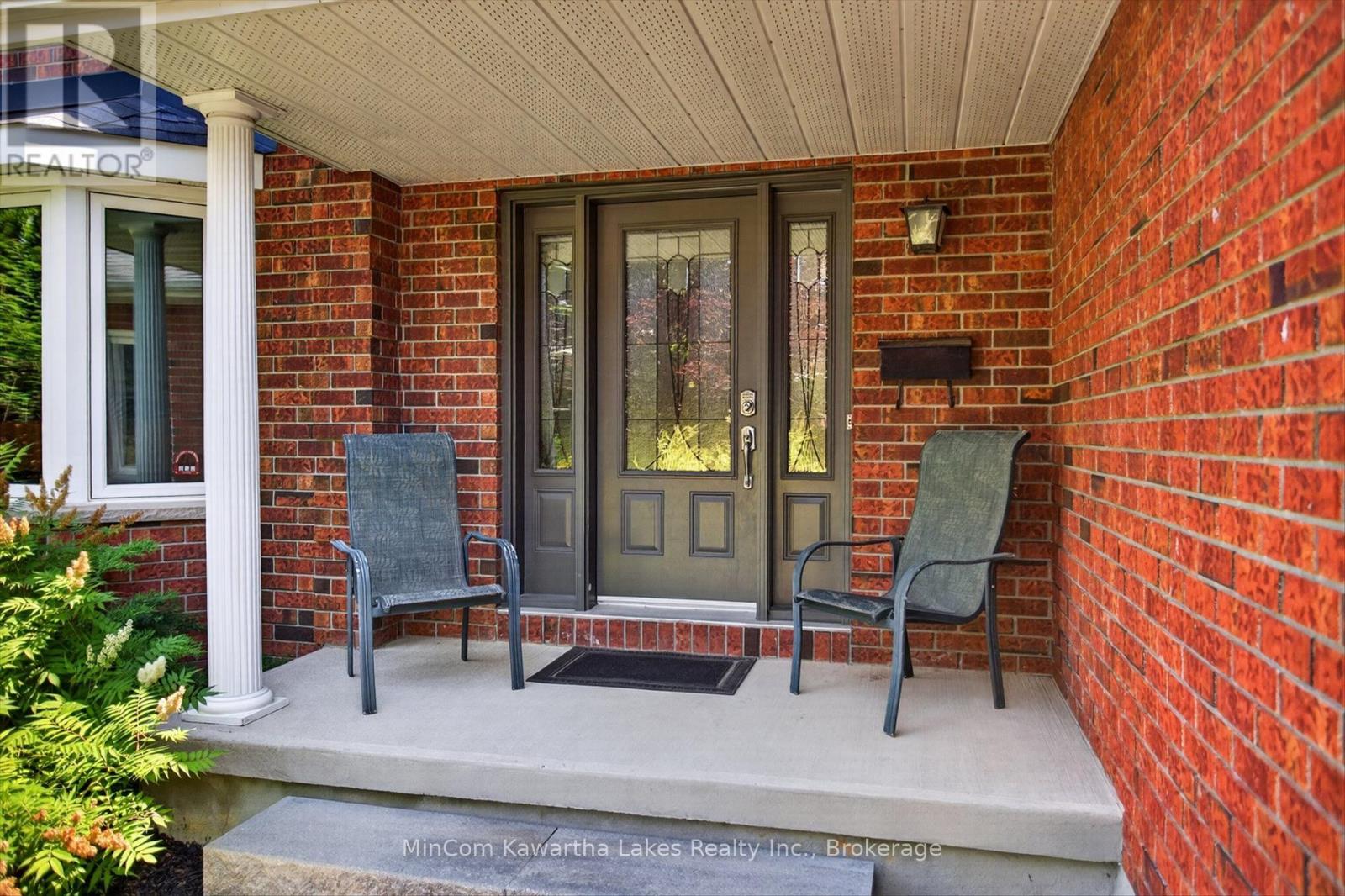 1947 PARKWOOD CIRCLE - Image 4
