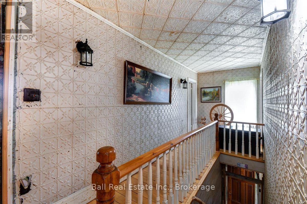 1607 THE RIDGE ROAD - 21
