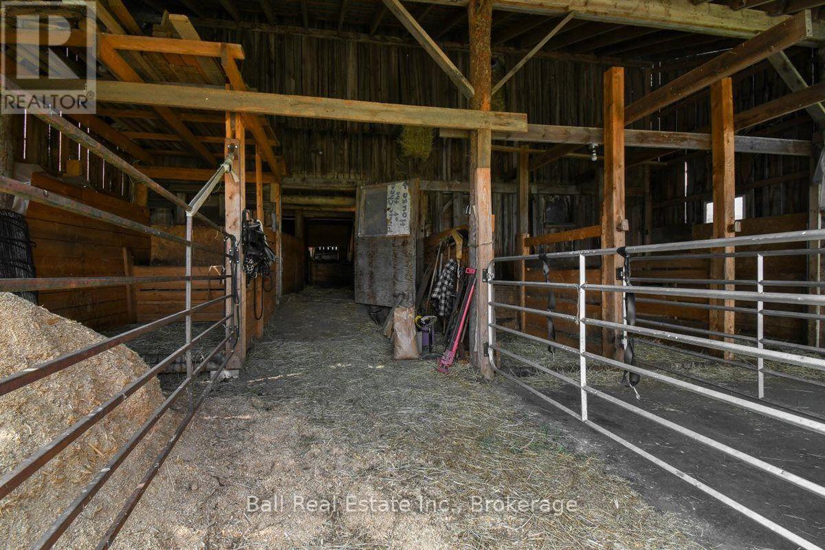 1607 THE RIDGE ROAD - 26