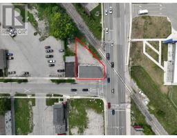 697 Hale Street, London East, ON N5W1J1 Photo 9