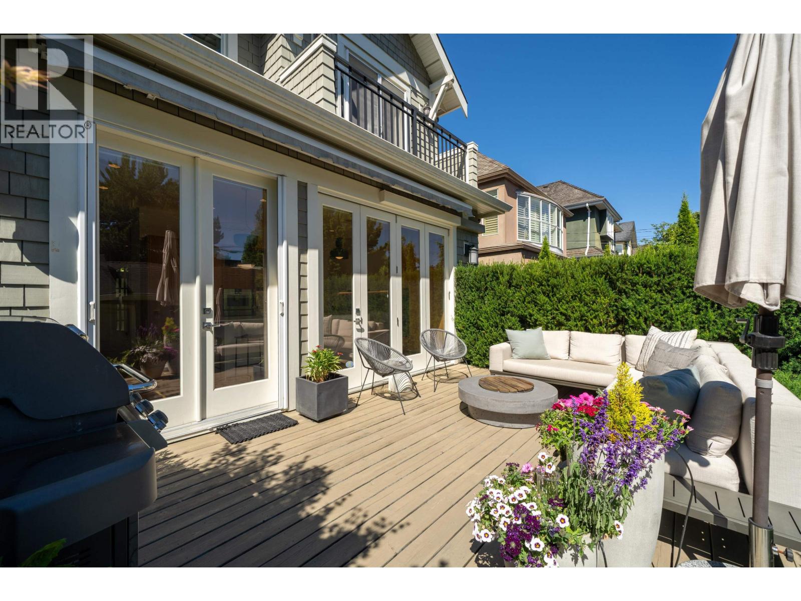 4256 W 14TH AVENUE, Vancouver