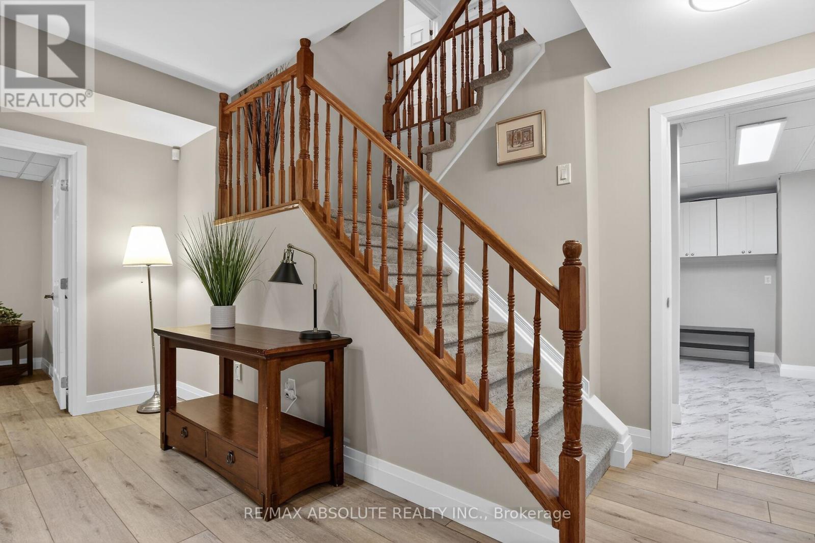 3 Bed, 3 Bath House for Sale in Ottawa – 19 GOLDORA PRIVATE, Ottawa – MLS# X13676488 - Image 33