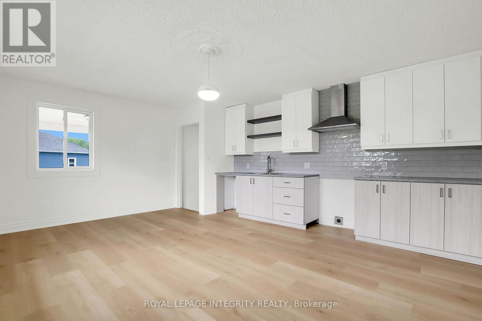 2170 LAJOIE STREET - 9