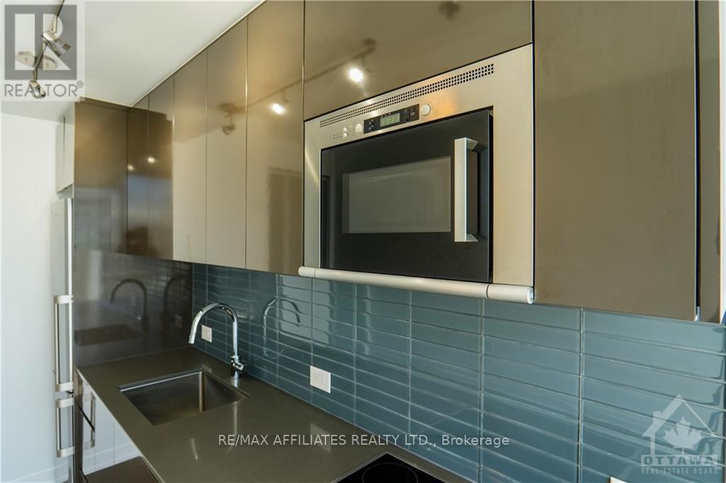 1 Bath House for Rent in Ottawa – 1805 – 199 SLATER STREET, Ottawa – MLS# X13676684 - Image 11