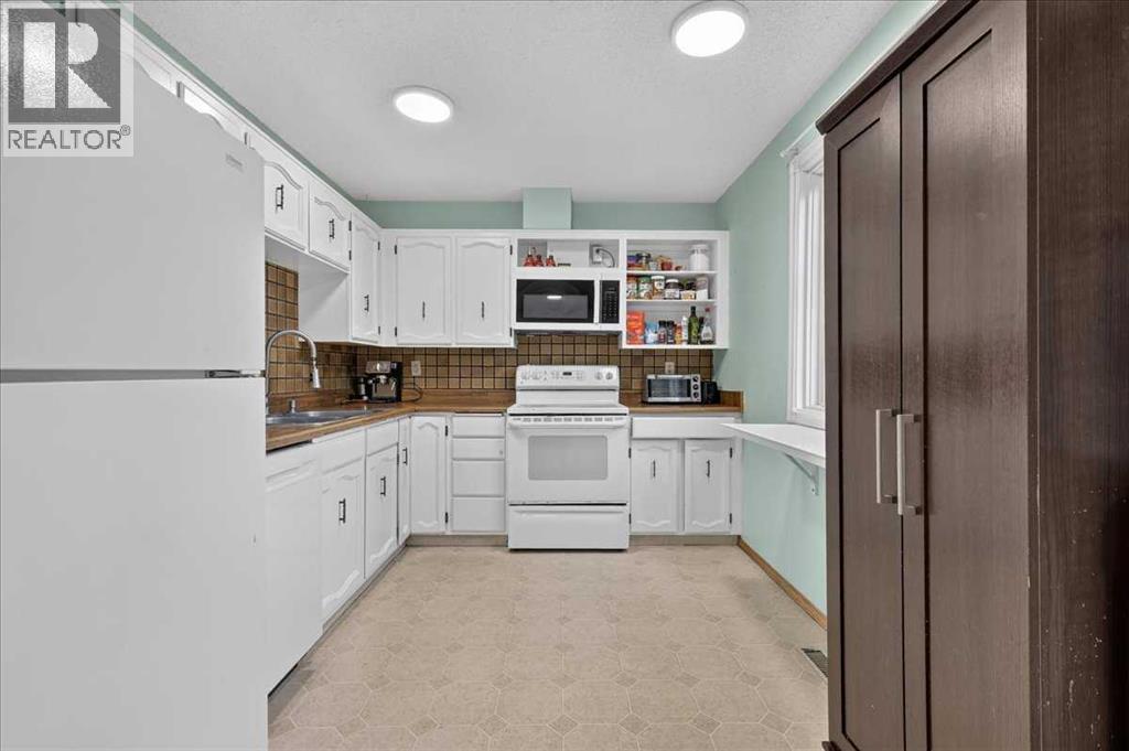 120 Aboyne Place Northeast - Photo 14
