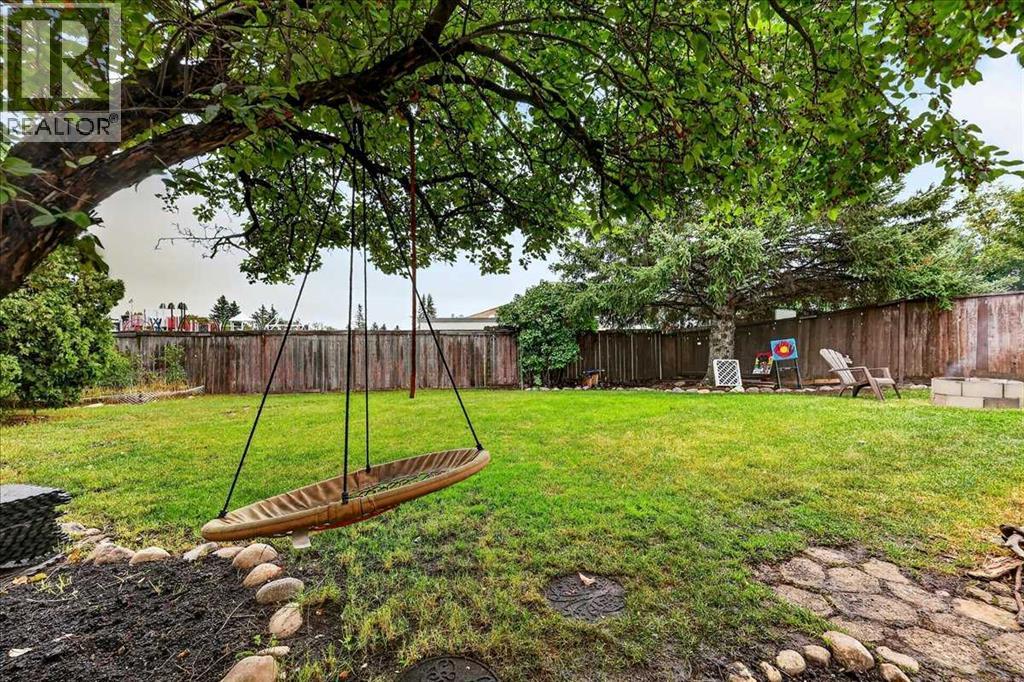 120 Aboyne Place Northeast - Photo 43
