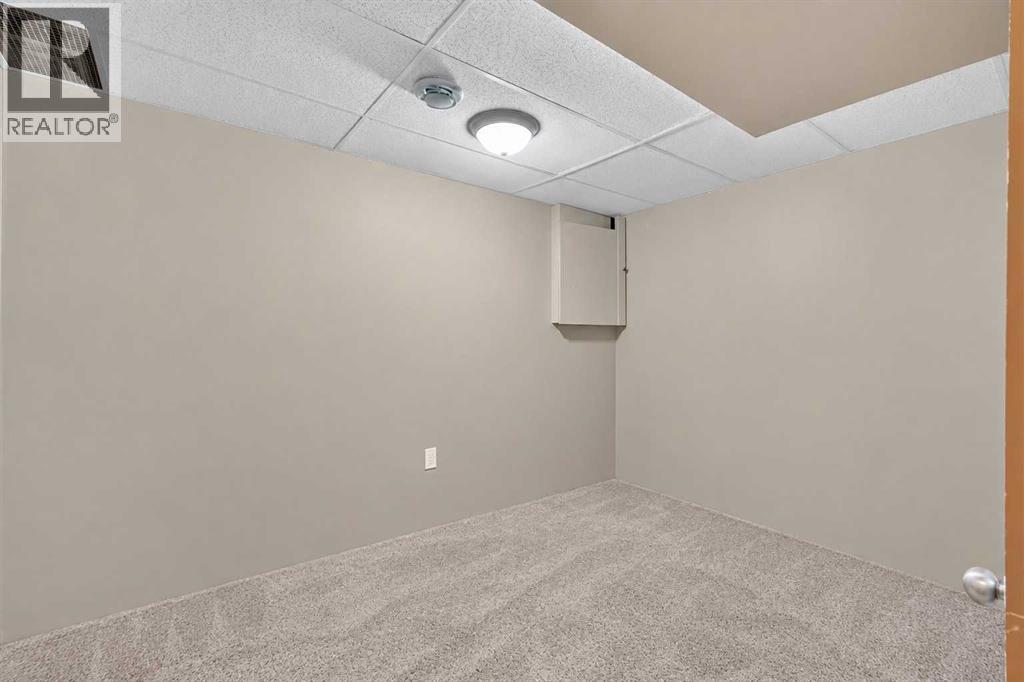 120 Aboyne Place Northeast - Photo 34
