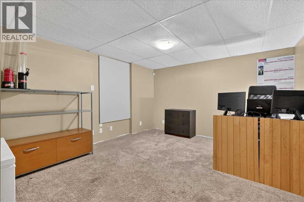 120 Aboyne Place Northeast - Photo 32