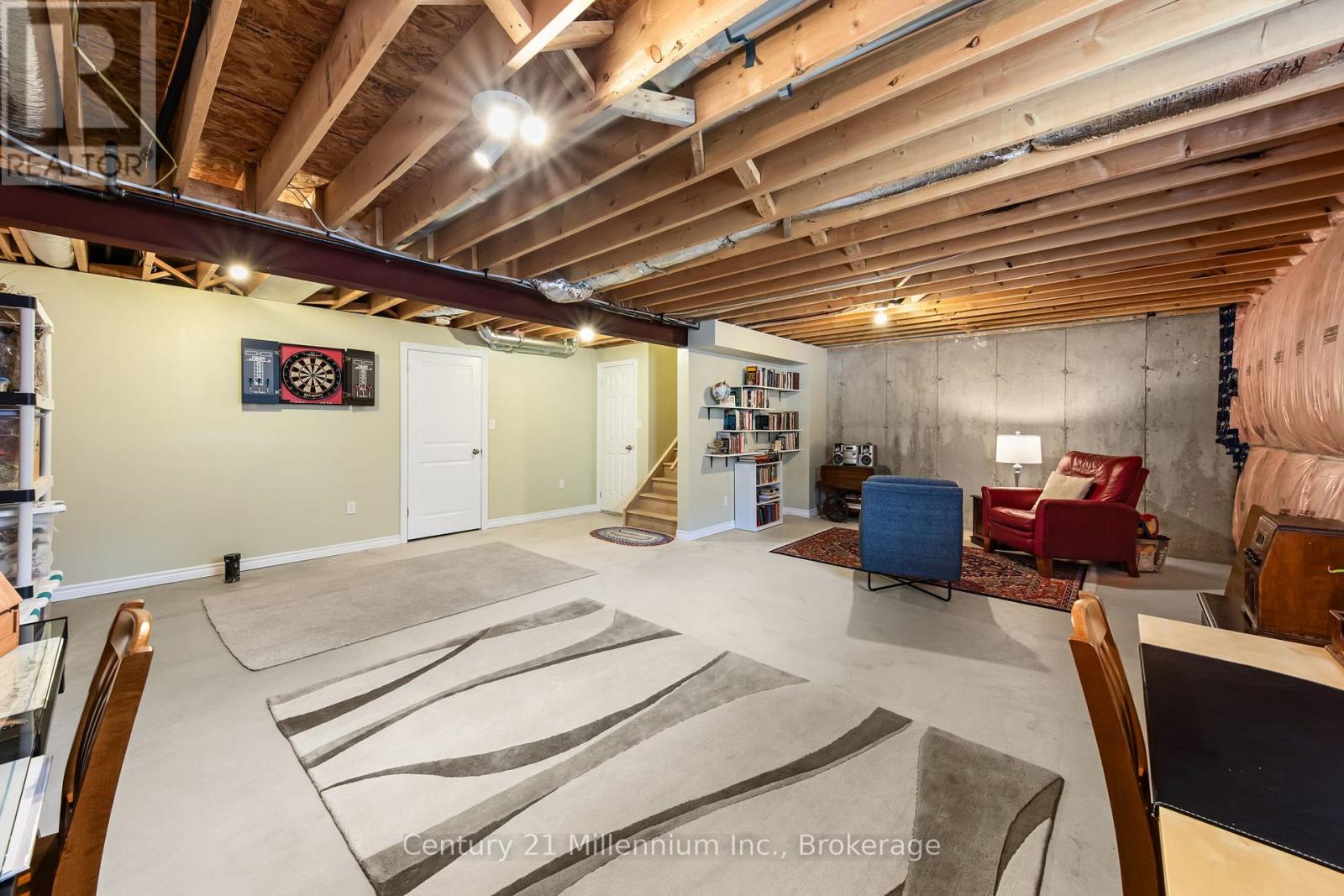 1010 WRIGHT DRIVE - 28