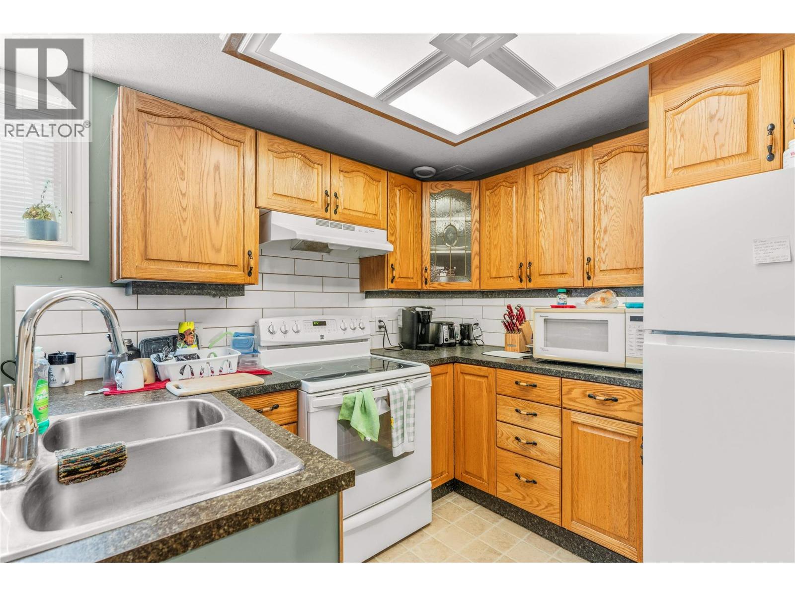 4211 27 Avenue - Image 44