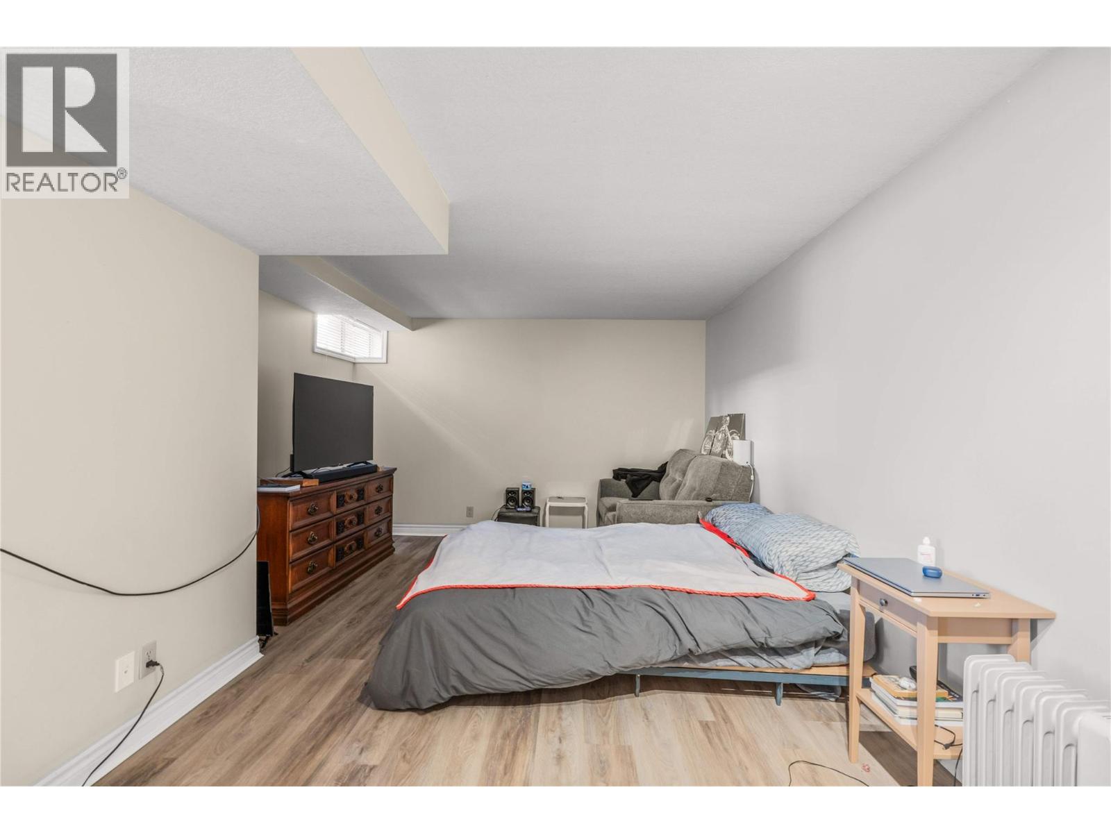 4211 27 Avenue - Image 47
