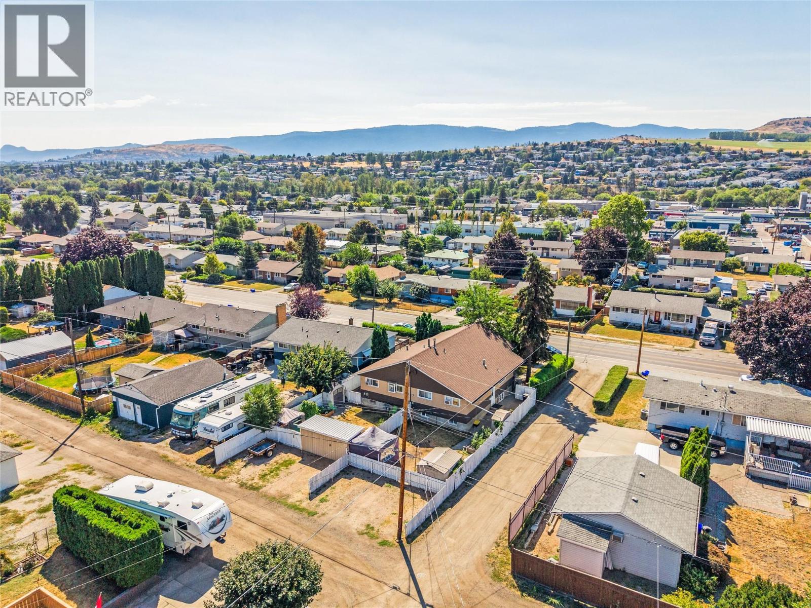 4211 27 Avenue - 53