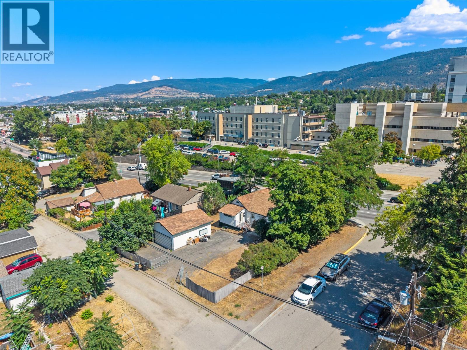 2100 32nd Street, Vernon
