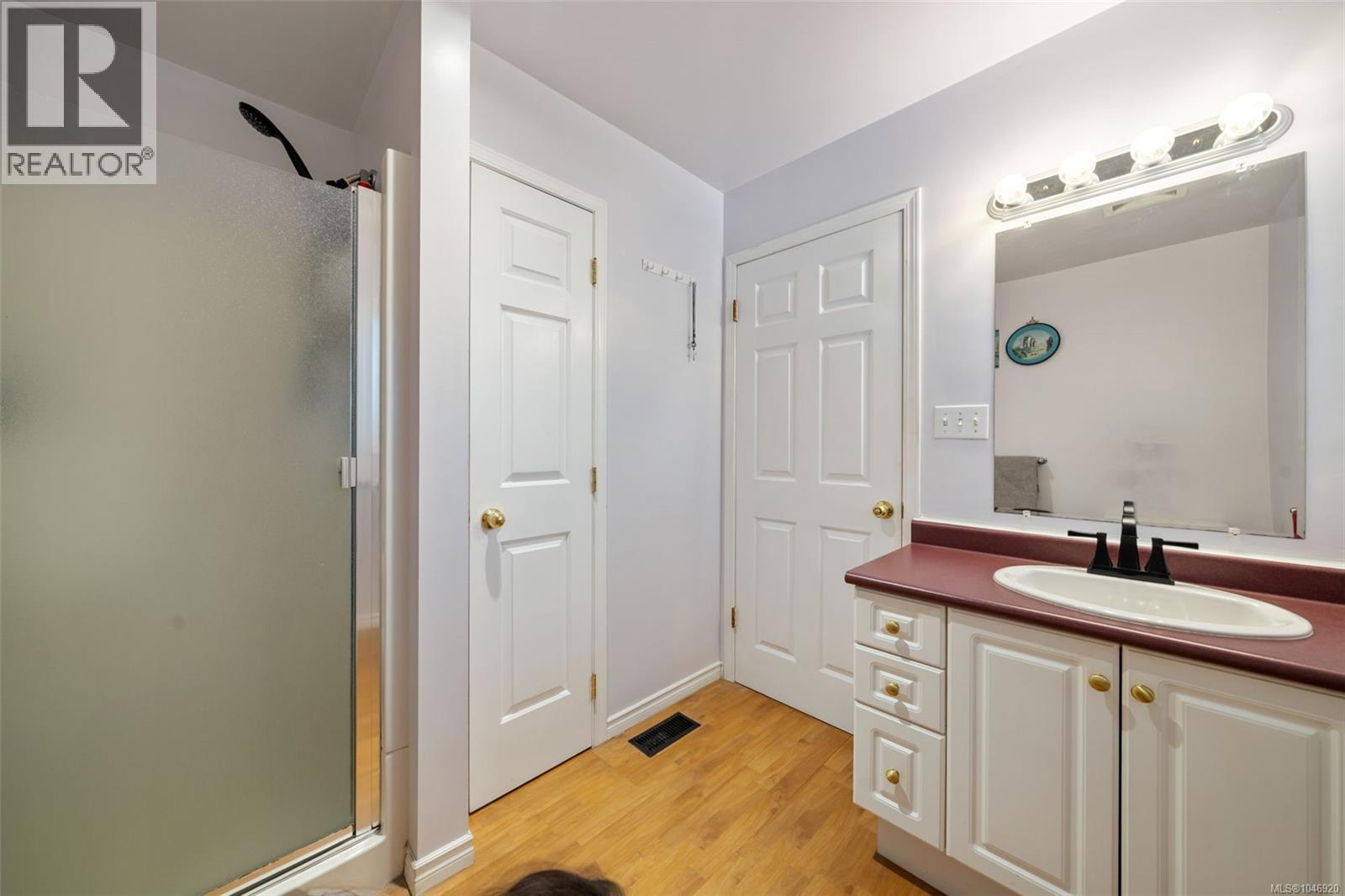 9168 West Saanich Rd - Image 11