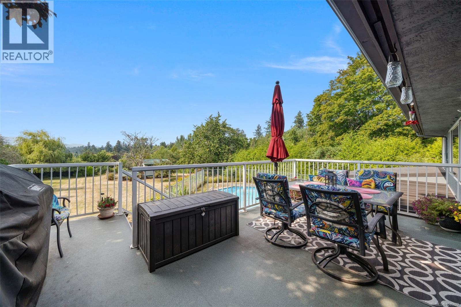 9168 West Saanich Rd - Image 27