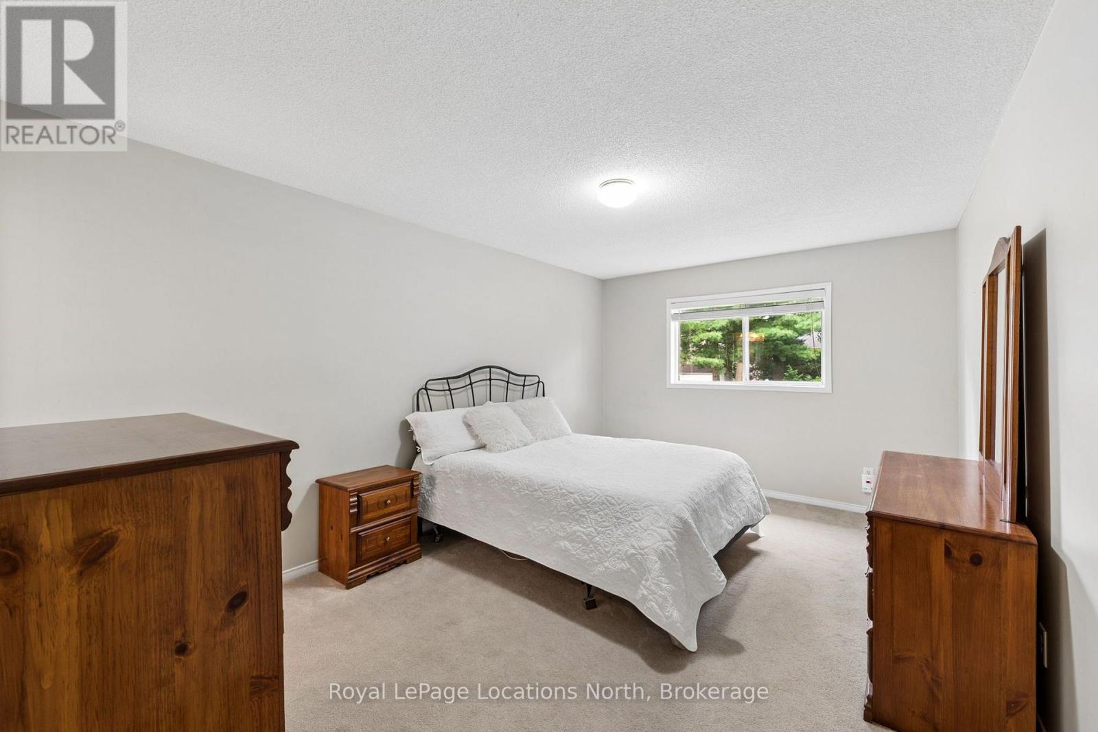 4 TRAILWOOD PLACE - Image 18