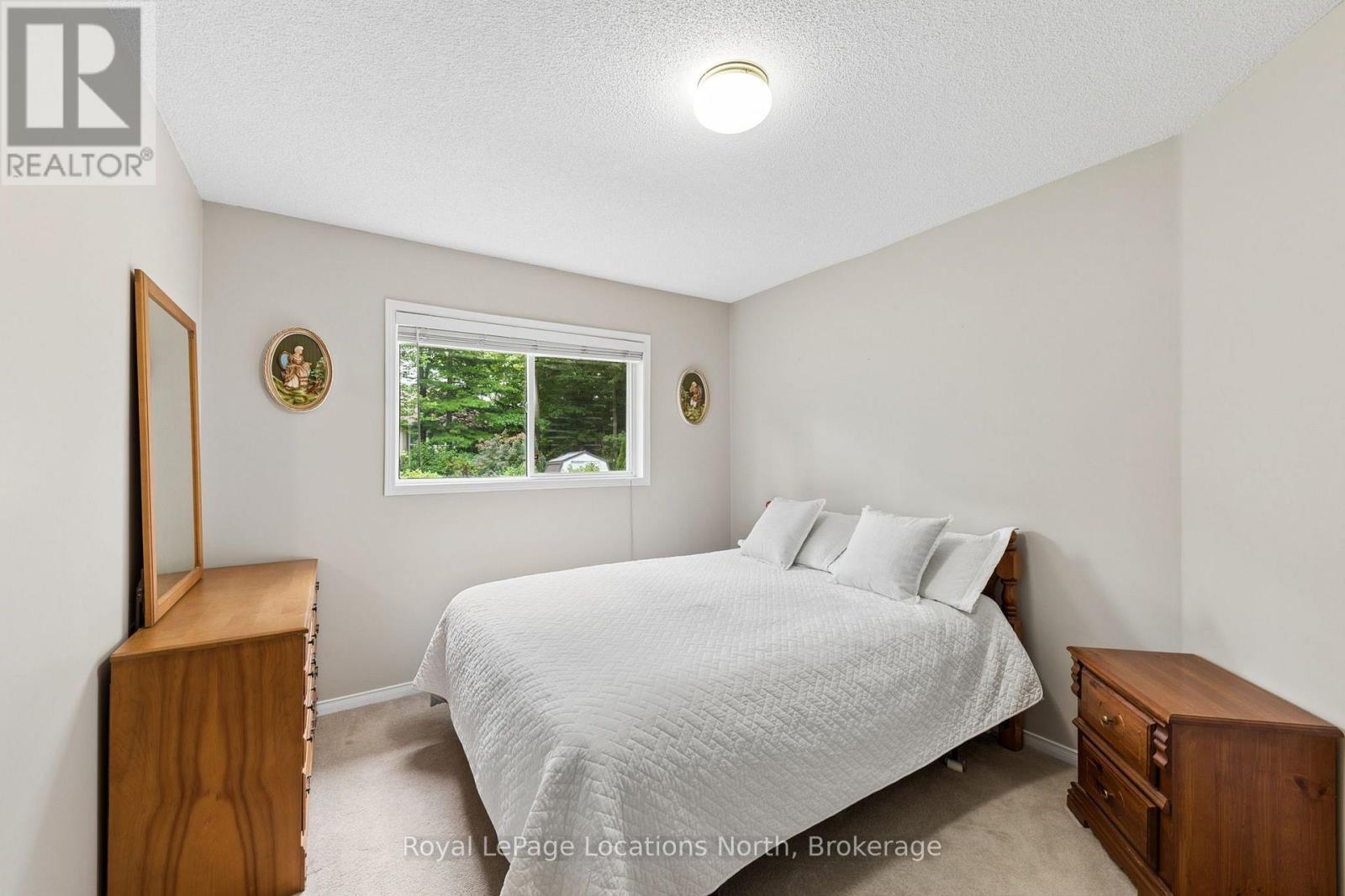 4 TRAILWOOD PLACE - 24