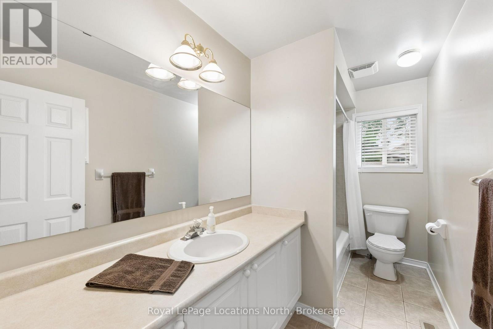 4 TRAILWOOD PLACE - 26