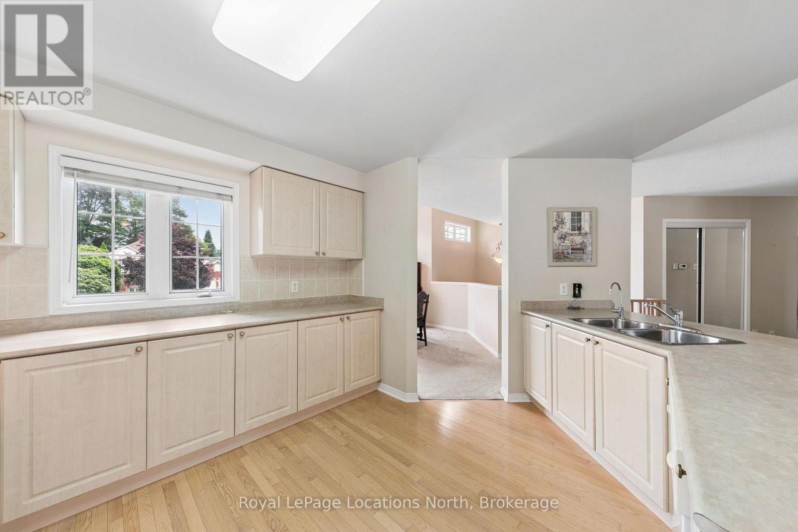 4 TRAILWOOD PLACE - 9
