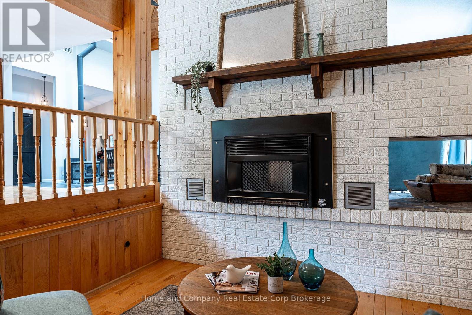 256360 SUNOVA CRESCENT - 15