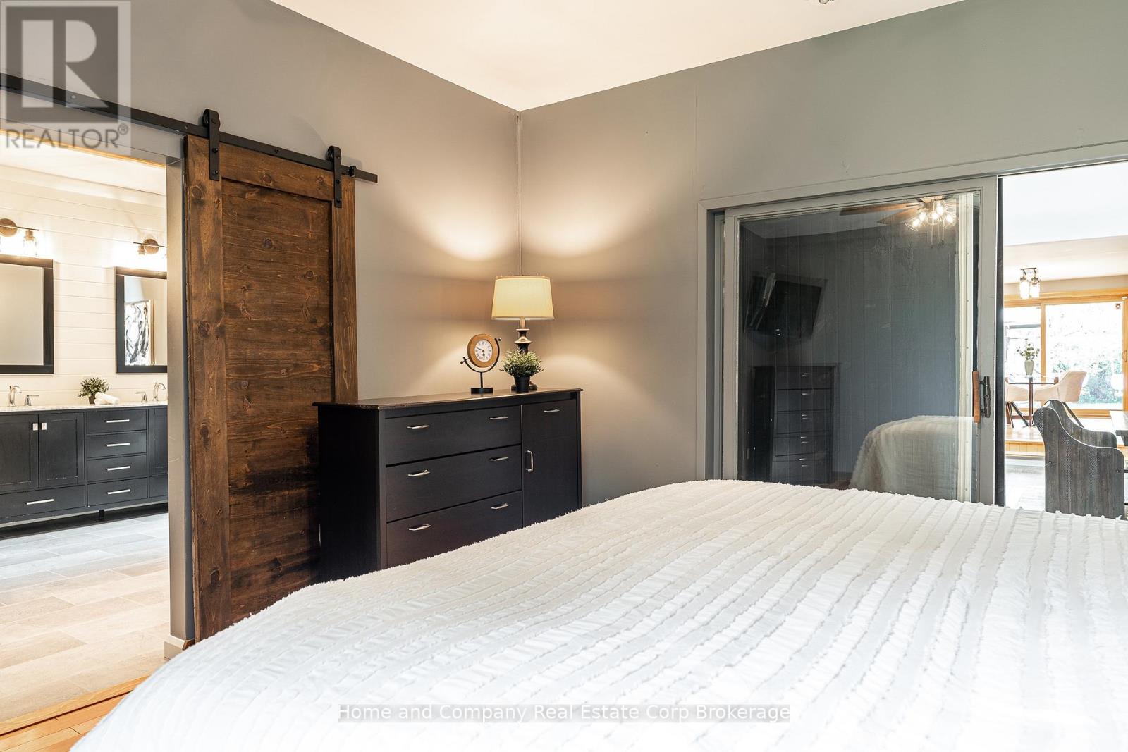 256360 SUNOVA CRESCENT - Image 20