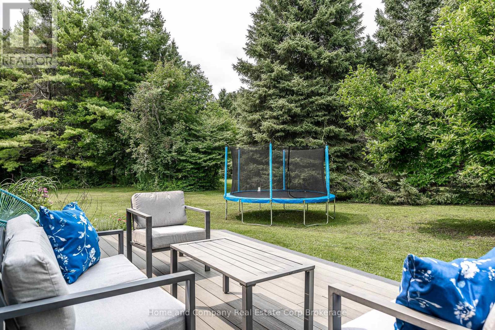 256360 SUNOVA CRESCENT - 28