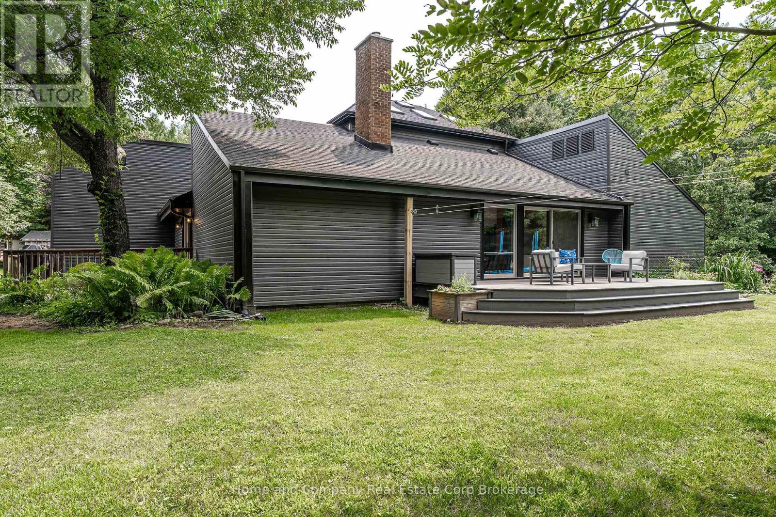 256360 SUNOVA CRESCENT - Image 32