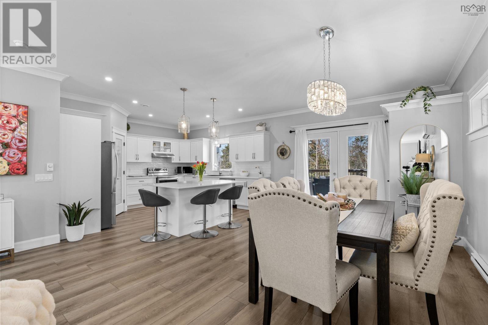 Property 30 of 46 of 35 Angel Court