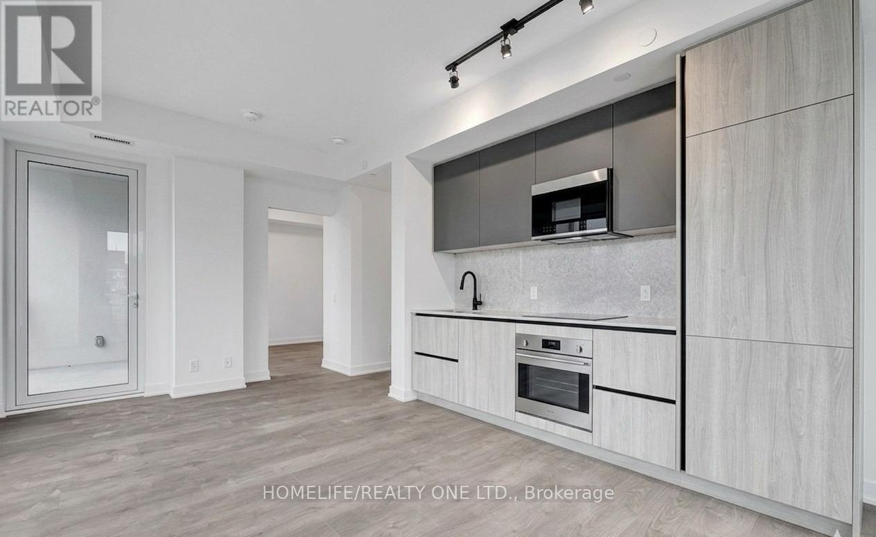 #4106 108 PETER STREET - 4
