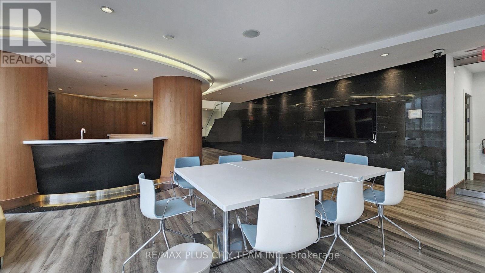 #1103 38 DAN LECKIE WAY - Image 32