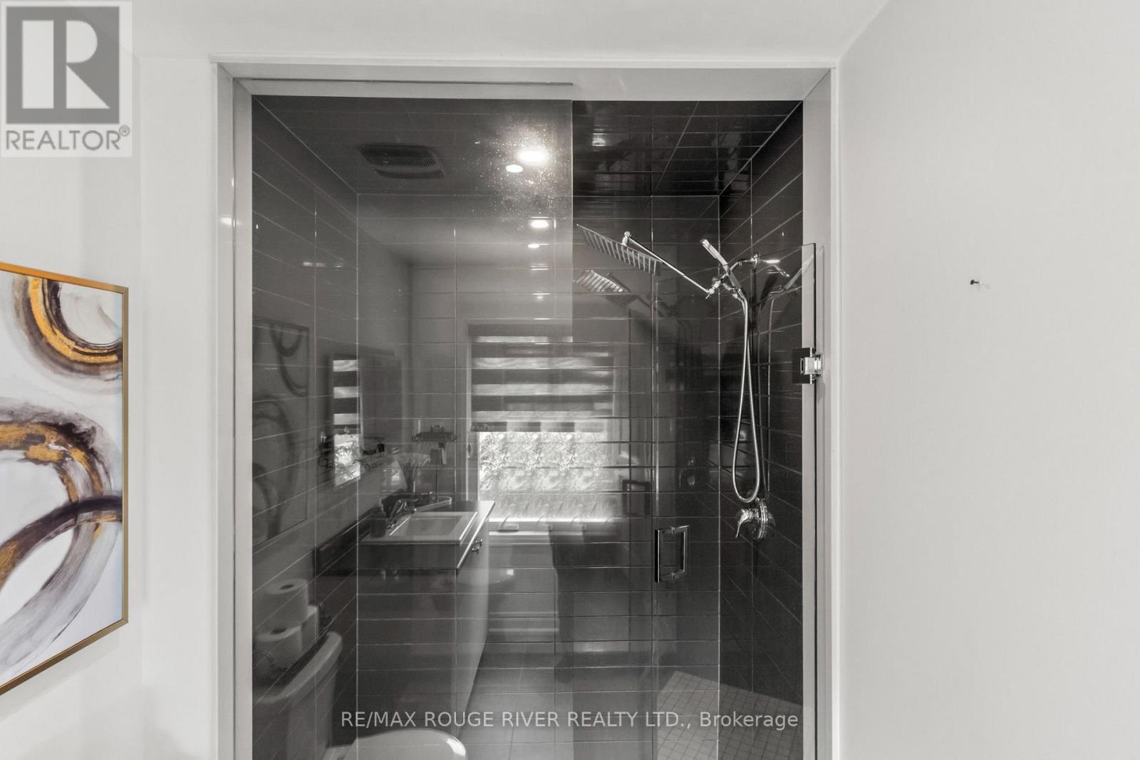 24 WATERSIDE WAY - Image 33
