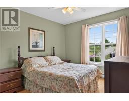342 Main Street thumbnail 22
