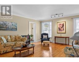 342 Main Street thumbnail 3