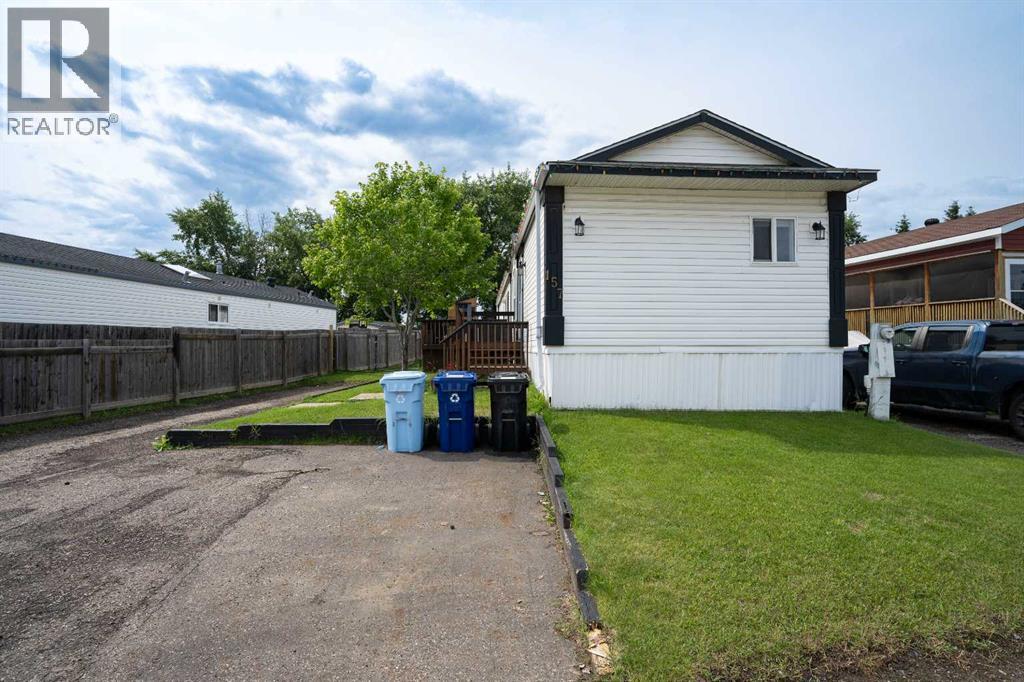 157 Grandview Crescent