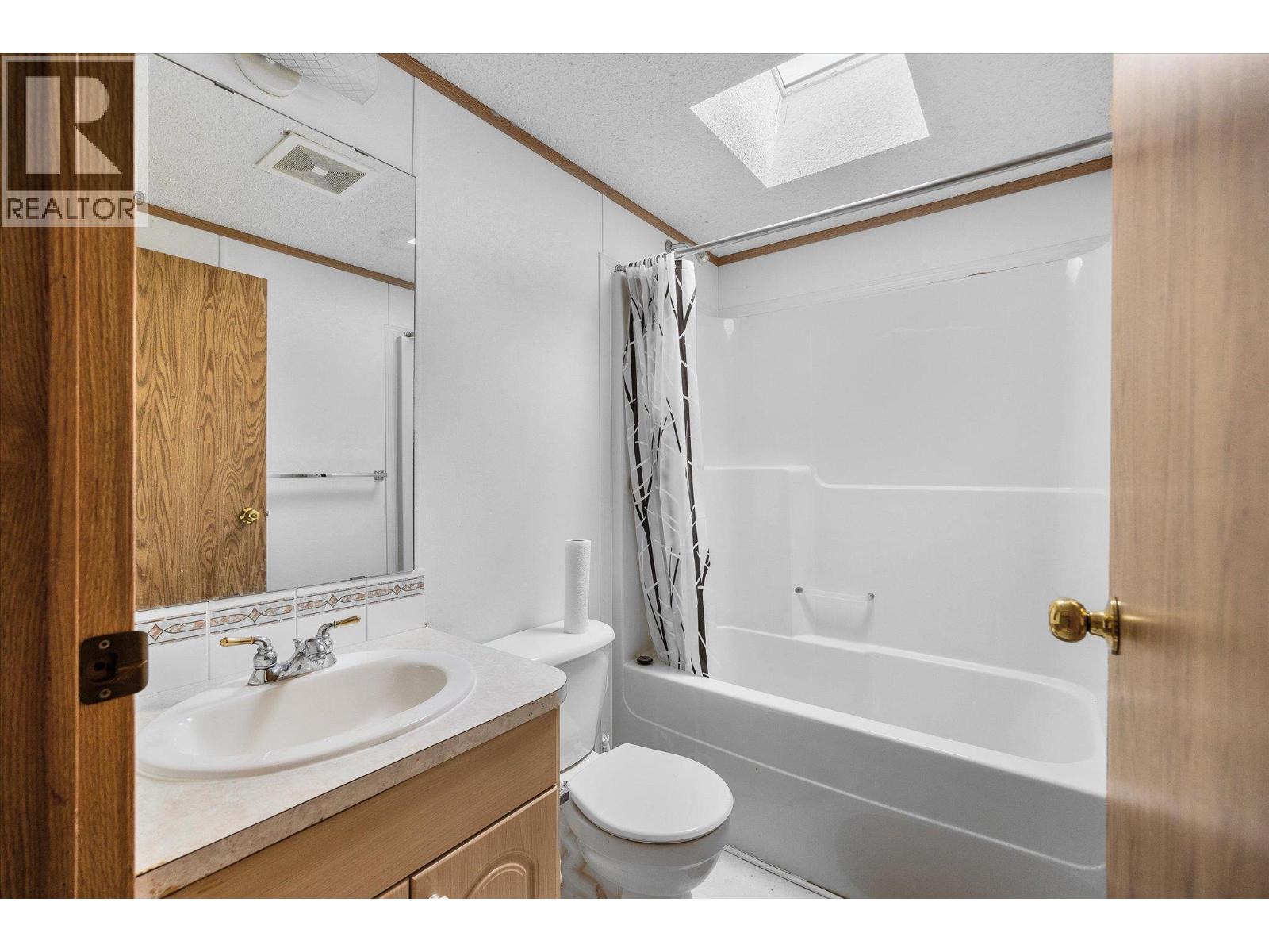 848 Webster Road - 34