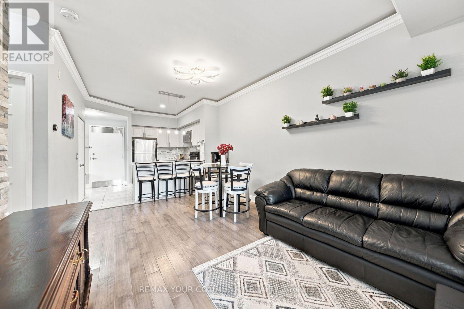 #210 9973 KEELE STREET - 24