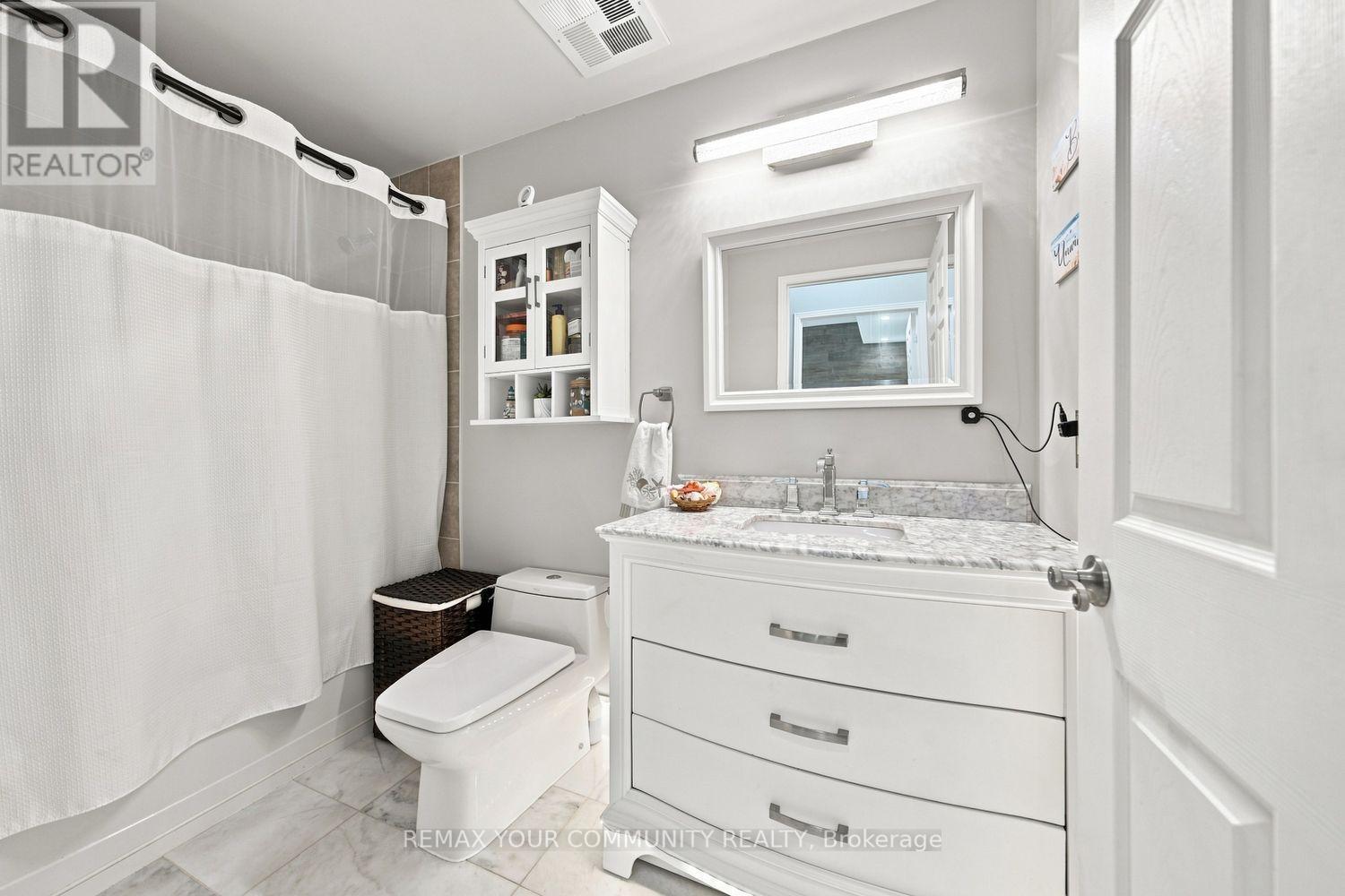 #210 9973 KEELE STREET - 34
