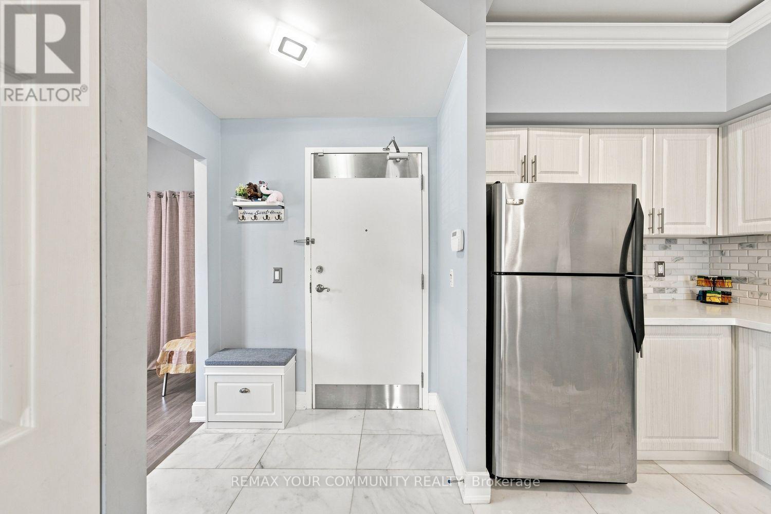 #210 9973 KEELE STREET - 4