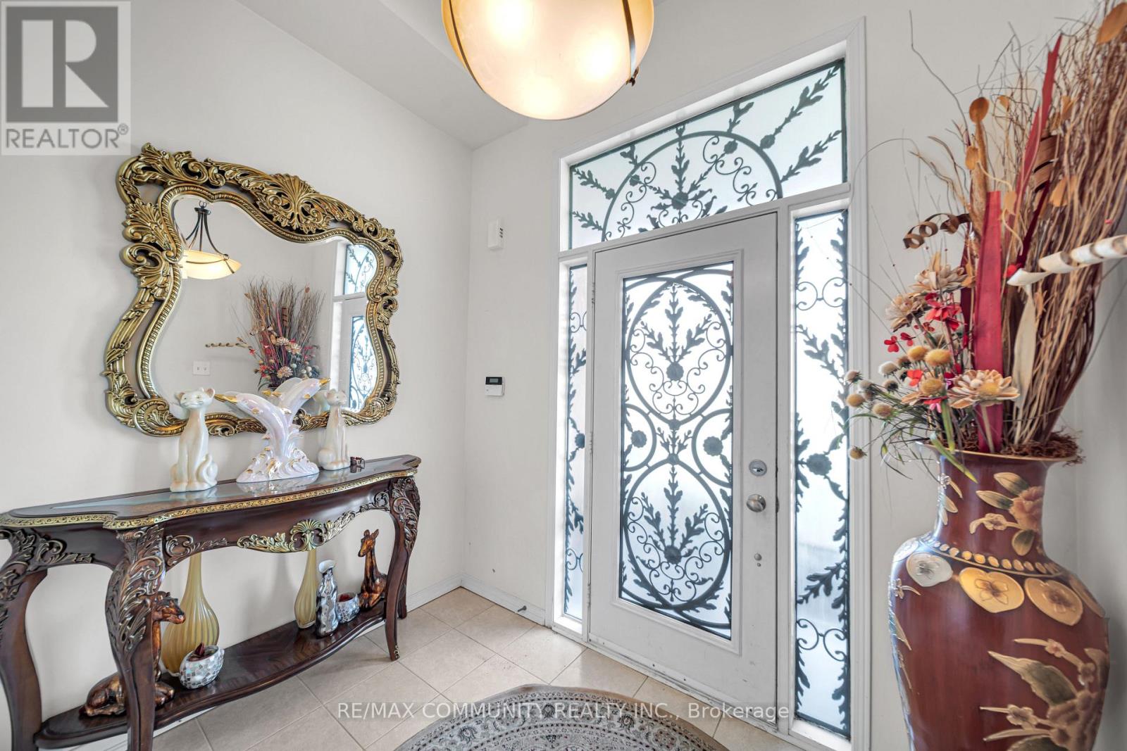 220 LAGEER DRIVE - 6