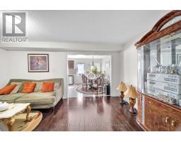 220 Lageer Drive, Whitchurch Stouffville, ON L4A0X1 Photo 11