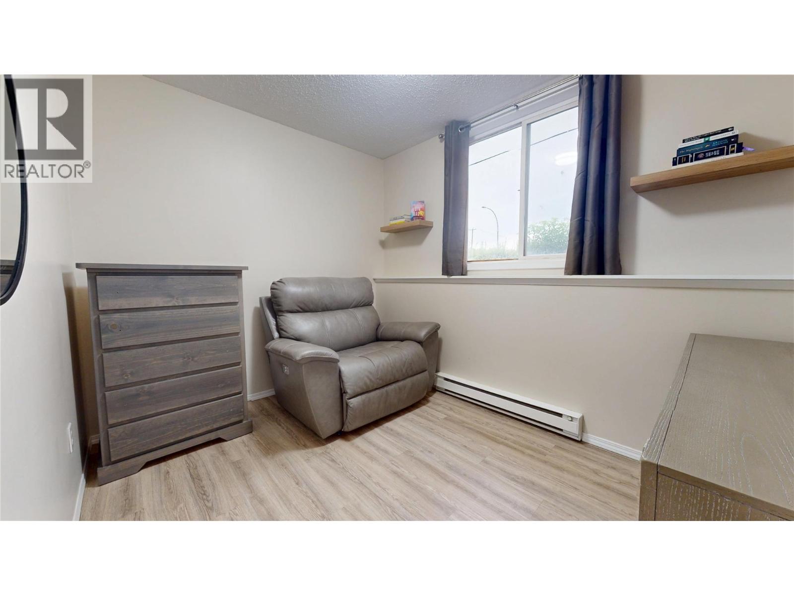 #6 717 21ST Avenue N - Image 17