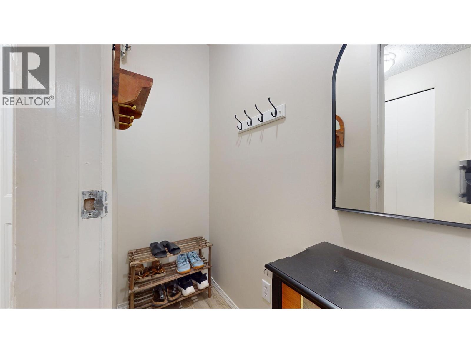 #6 717 21ST Avenue N - 5