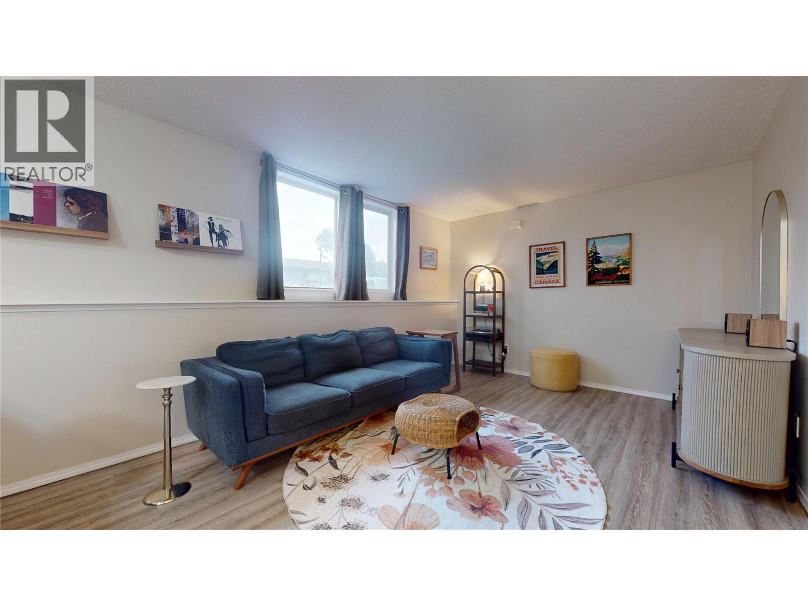#6 717 21ST Avenue N - 9
