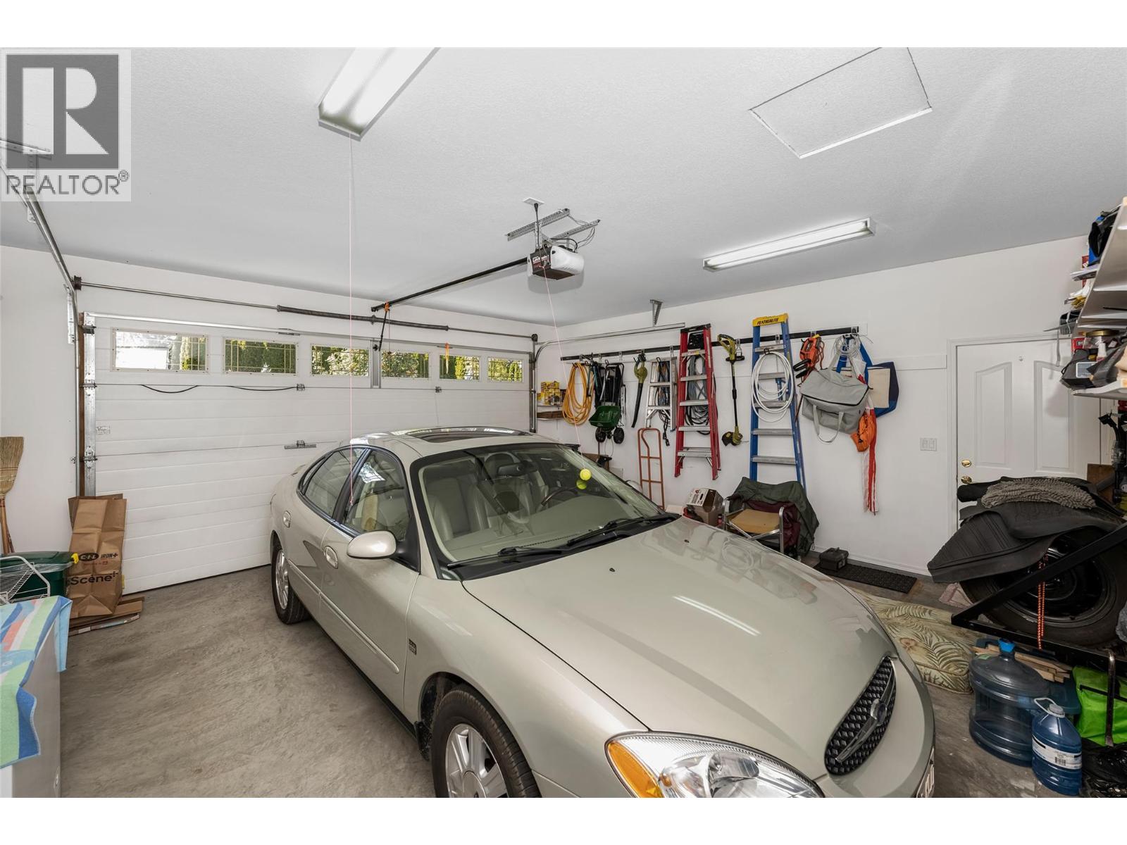 2976 Heal Court - 17