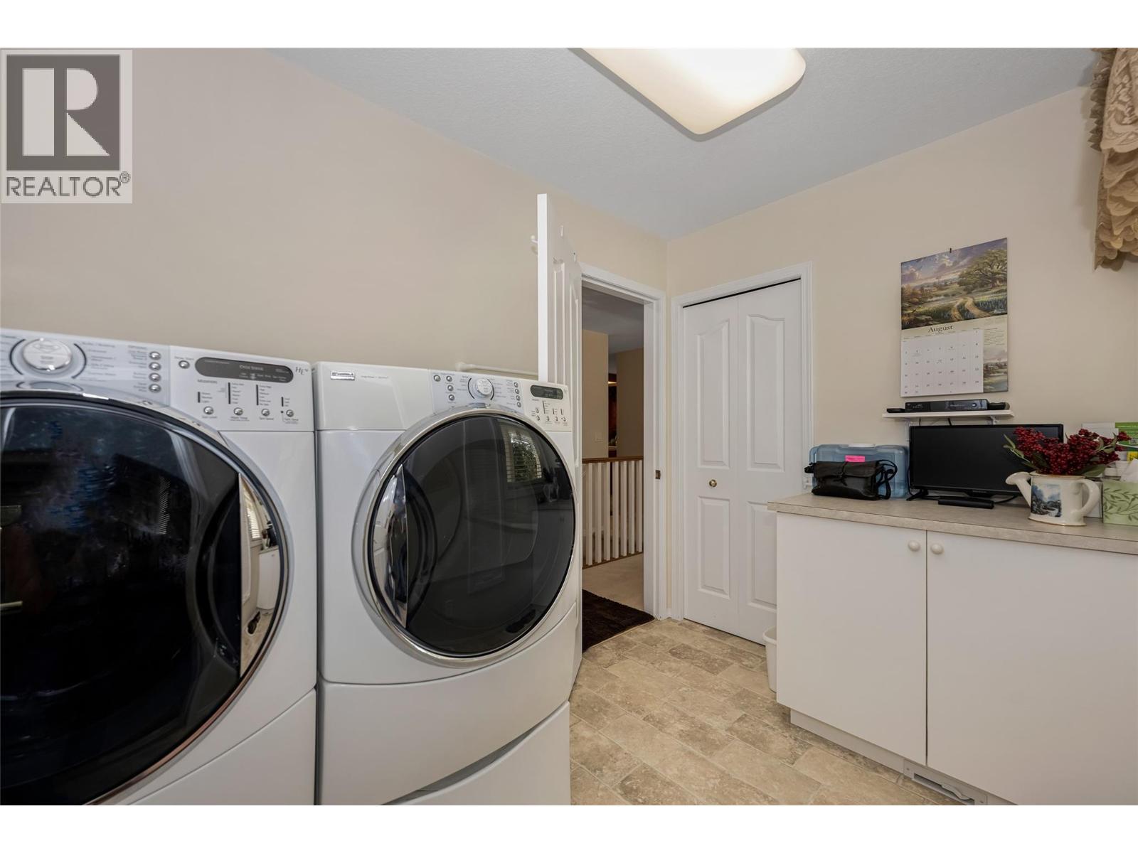 2976 Heal Court - Image 16