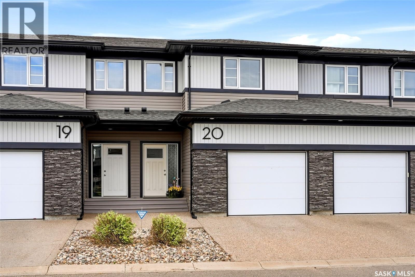 #20 5301 Beacon DRIVE - 1
