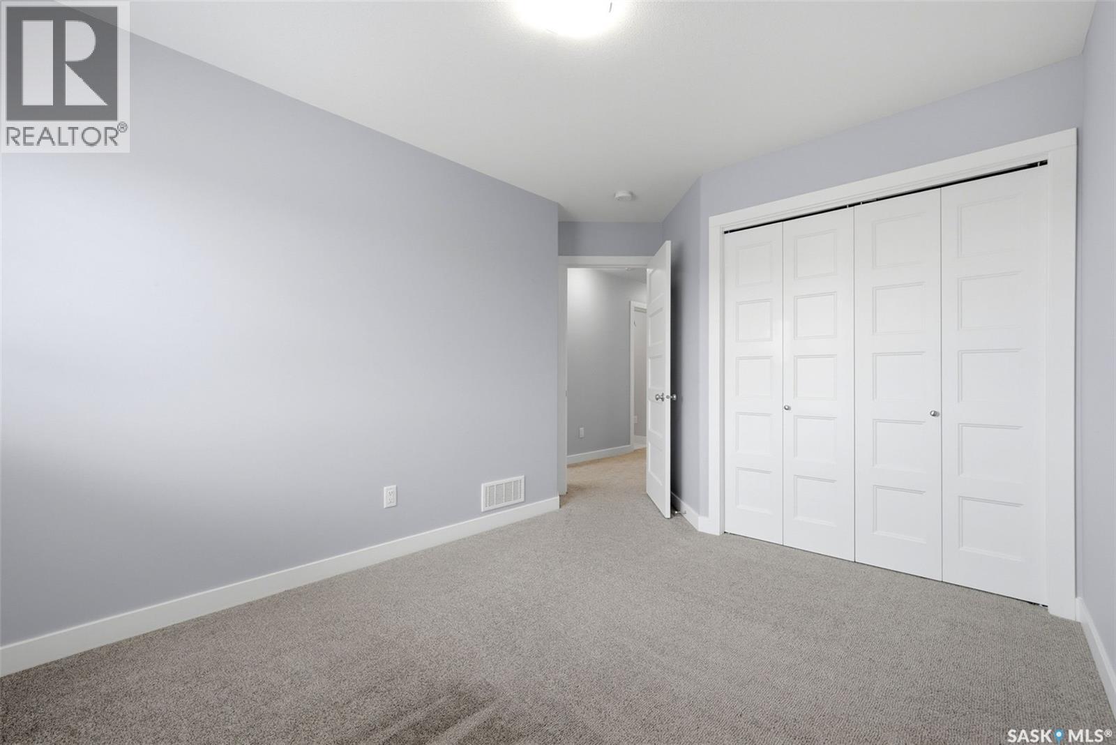 #20 5301 Beacon DRIVE - 18