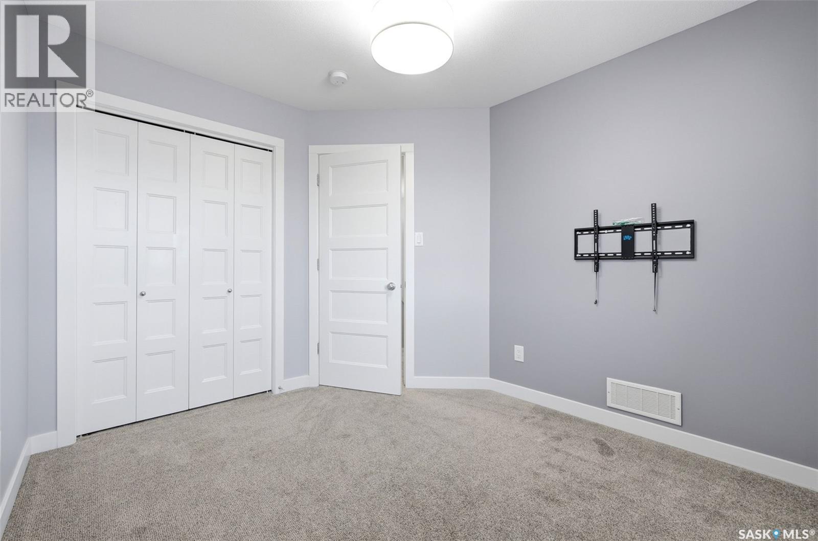 #20 5301 Beacon DRIVE - 21